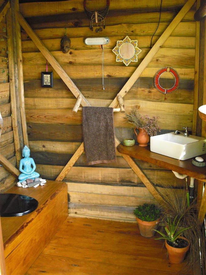 Green Man Yurt Penela Exterior photo