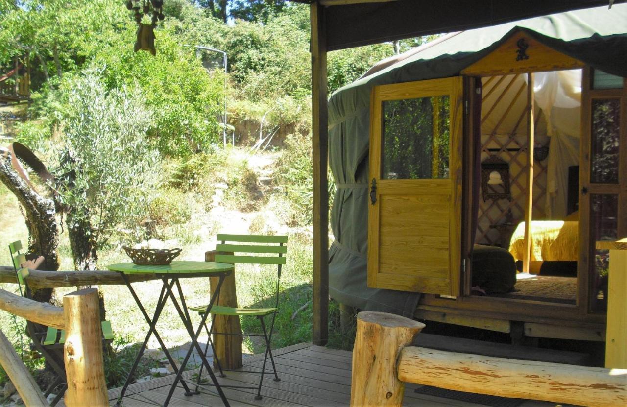 Green Man Yurt Penela Exterior photo